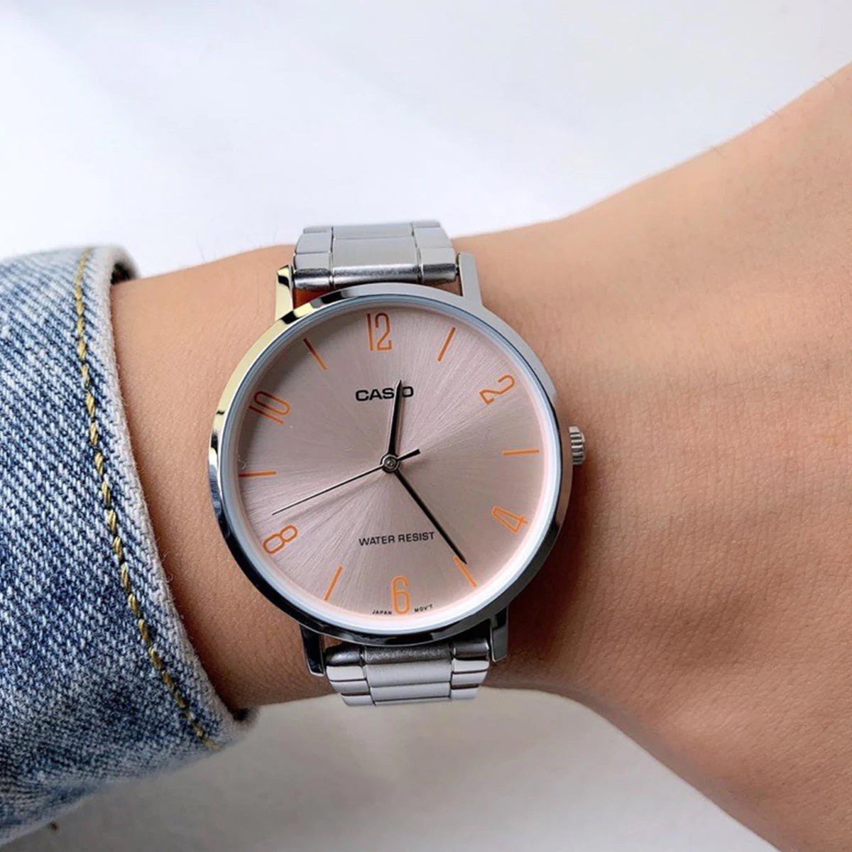 Casio LTP-VT01D-4B2UDF | Watches for Women Pakistan