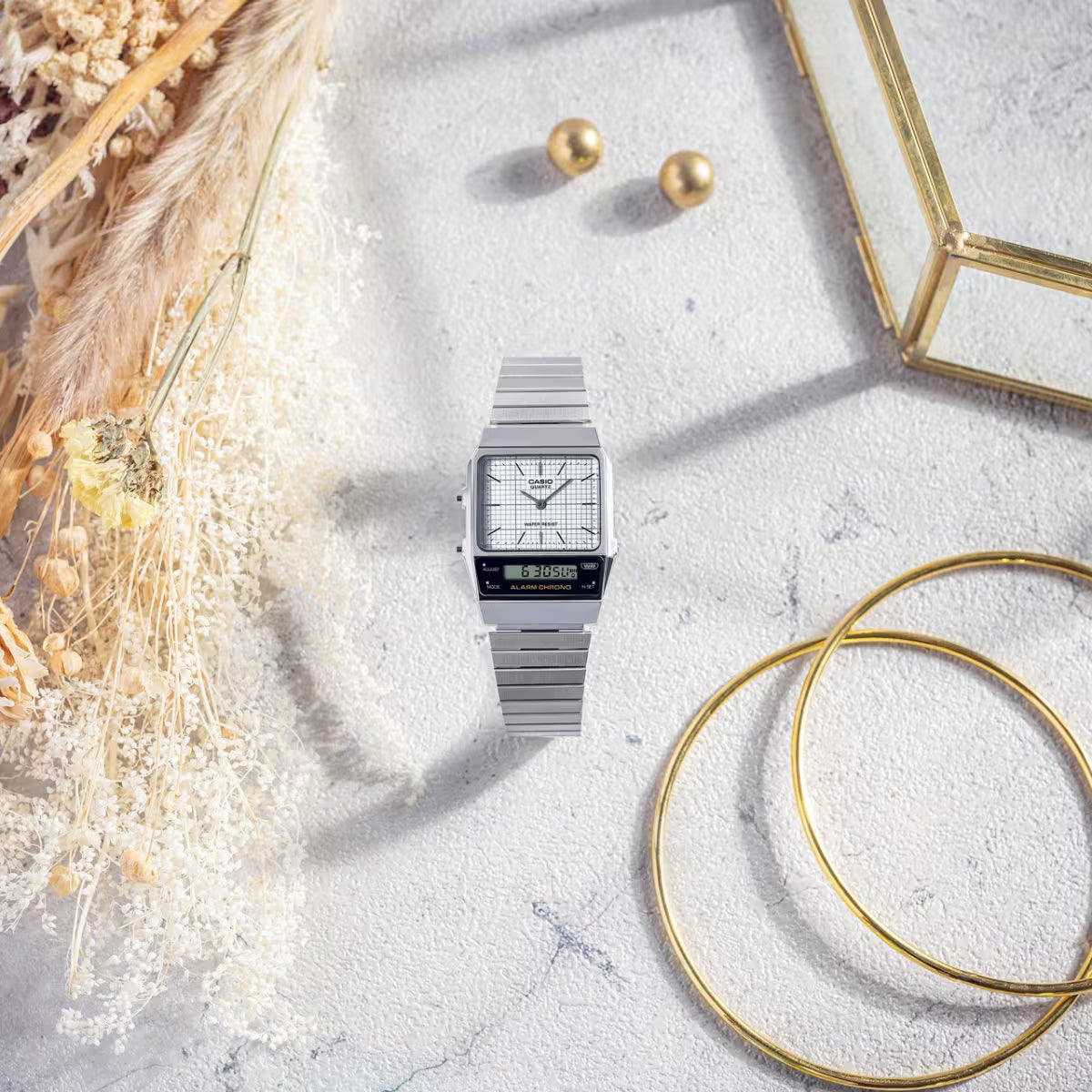 Casio AQ-800E-3AVDF |Watches for Men Pakistan