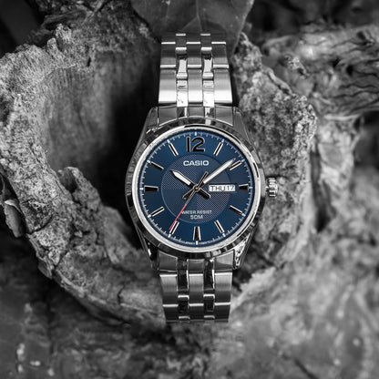 Casio MTP-1335D-2AVDF | Watches for Men
