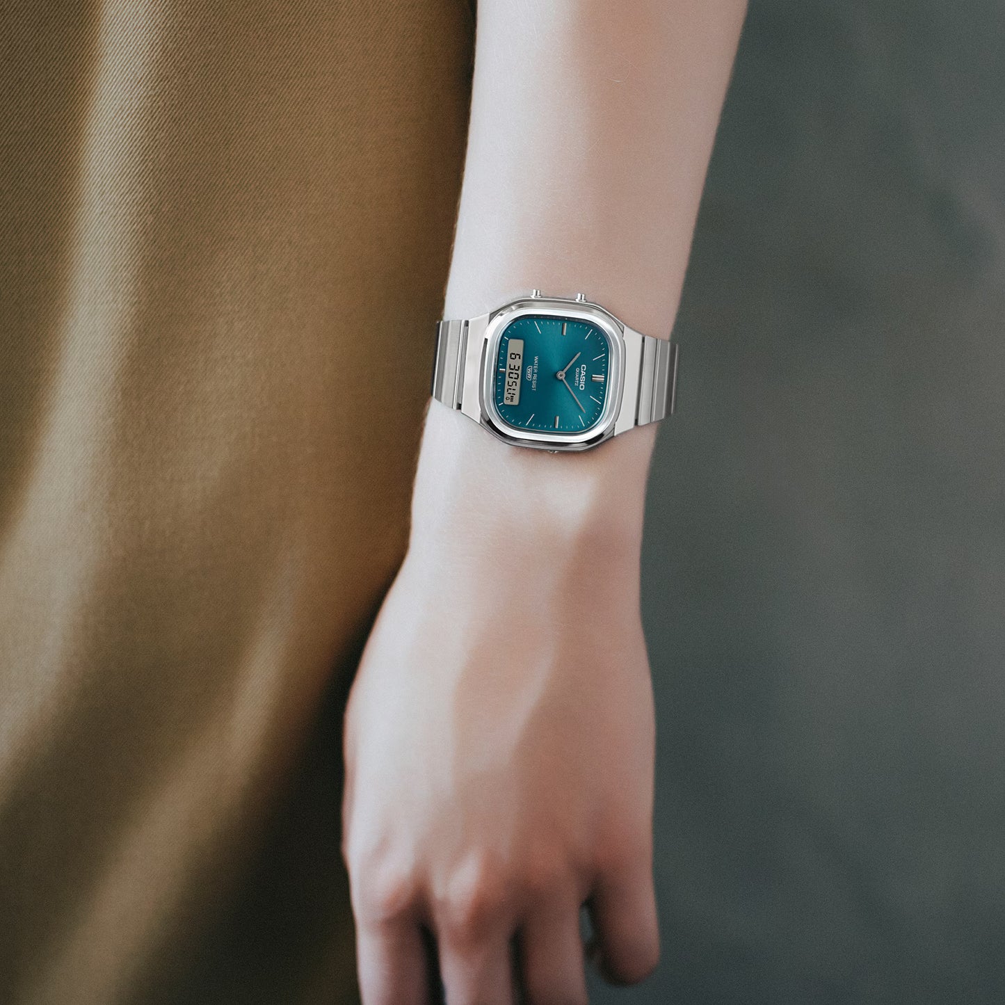 Casio AQ-240E-3ADF | Watches for Mens