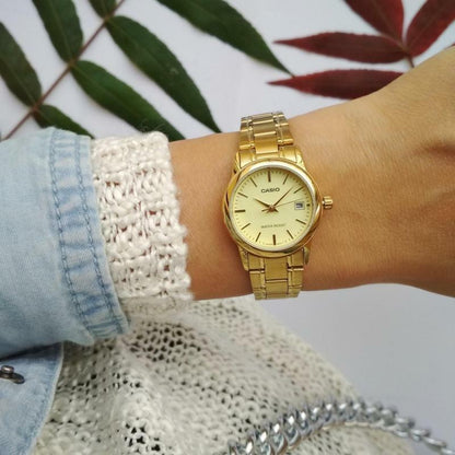 Casio LTP-V002G-9AUDF | Watches for Women Pakistan