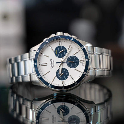 Casio MTP-1374D-7A2VDF | Watches for Men